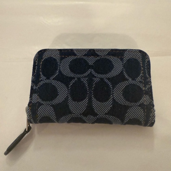 NWOT Coach Blue Denim Wallet - Picture 1 of 4
